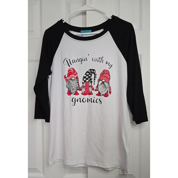 Hangin' with My Gnomies Christmas Shirt 3/4 Sleeve- Women's Size Medium - Picture 1 of 4